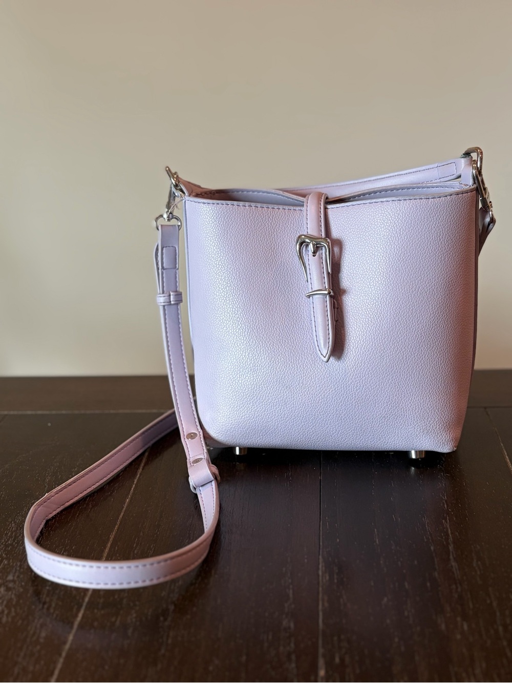 Light Purple/Lilac/Lavender Crossbody Bucket Bag